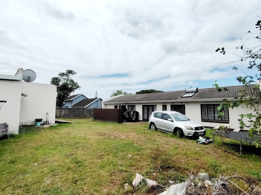 4 Bedroom Property for Sale in Amalinda Eastern Cape